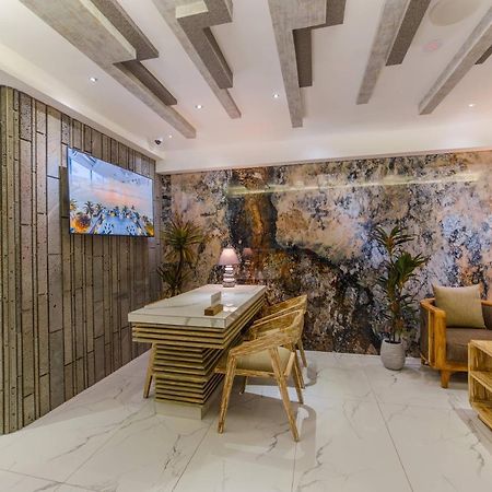 Hotel Ocean Grand At Hulhumale Bagian luar foto