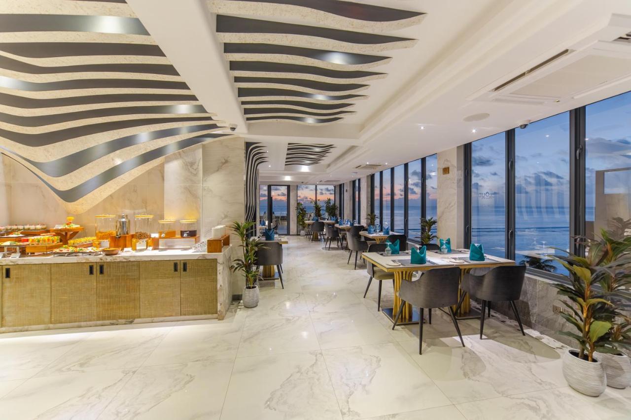 Hotel Ocean Grand At Hulhumale Bagian luar foto