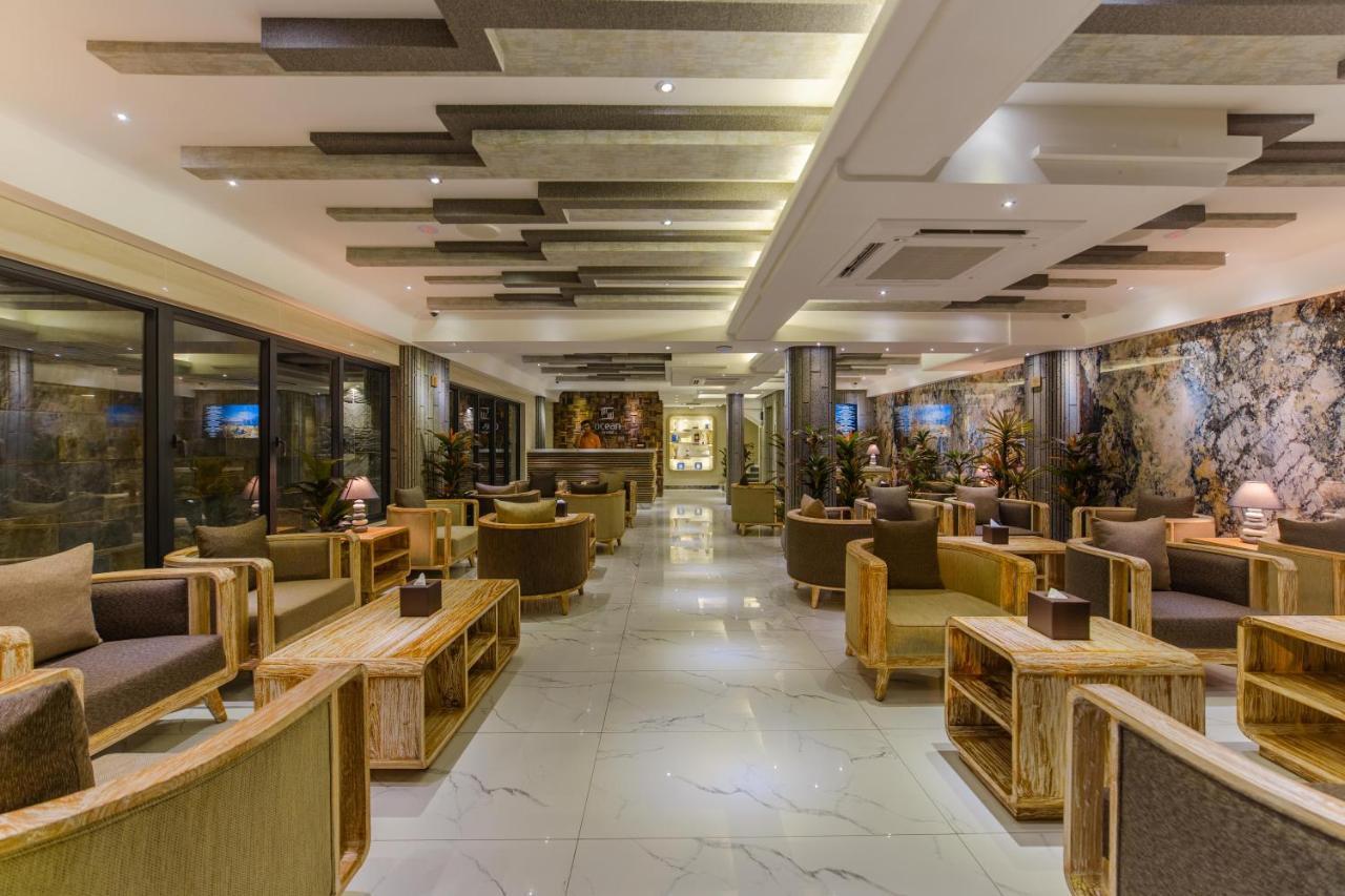 Hotel Ocean Grand At Hulhumale Bagian luar foto