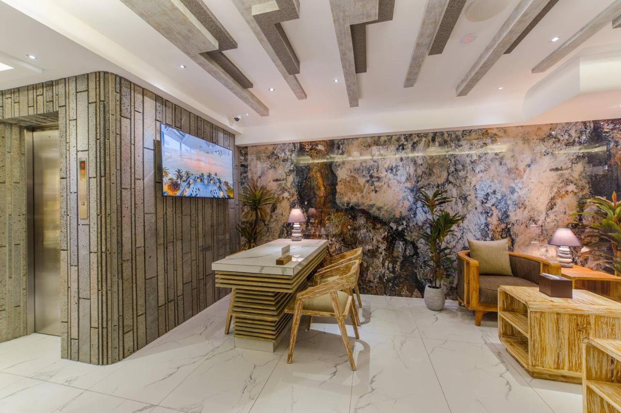 Hotel Ocean Grand At Hulhumale Bagian luar foto