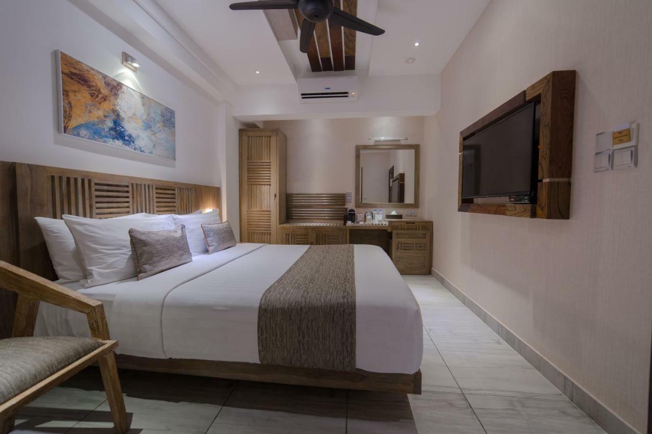 Hotel Ocean Grand At Hulhumale Bagian luar foto