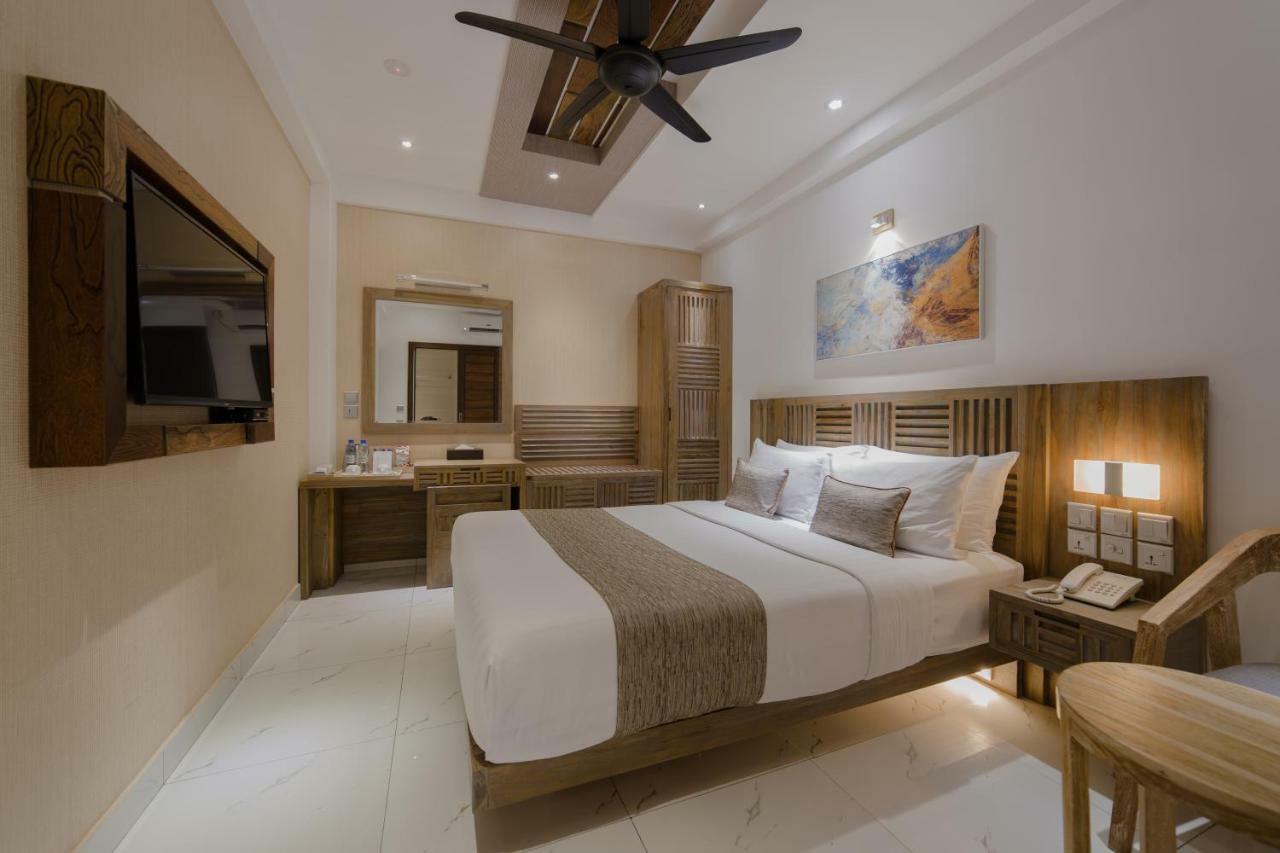 Hotel Ocean Grand At Hulhumale Bagian luar foto