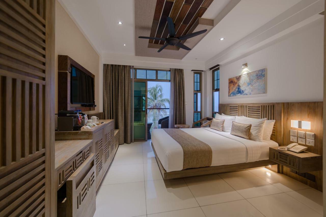Hotel Ocean Grand At Hulhumale Bagian luar foto